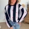 Pull Rayé en Maille Bouclée & Cœurs Brodés - Modèle Mandy