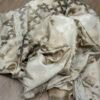 Écharpe imprimé baroque beige  - Modèle Vanessa