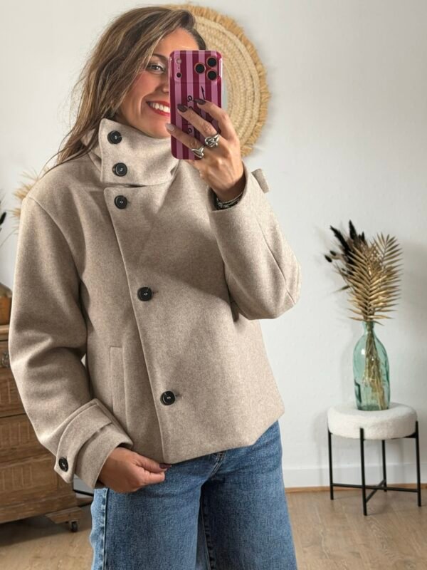 Veste manteau beige col montant - Modèle Sibile